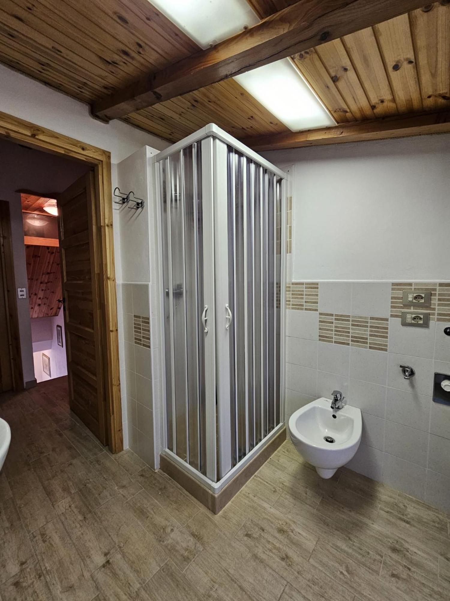 Casa Dell'Alpino Villa Caprino Veronese Eksteriør billede