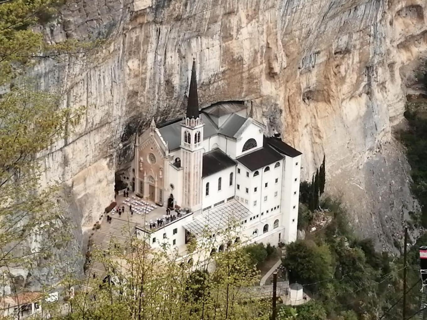 Casa Dell'Alpino Villa Caprino Veronese Eksteriør billede
